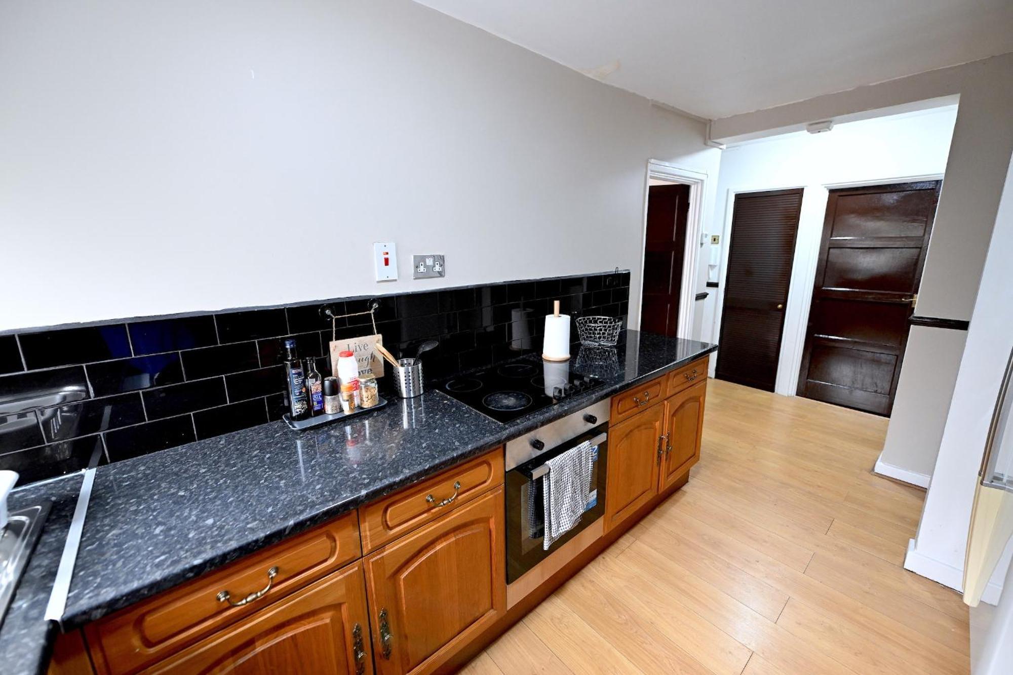 Stunning 2-bedroom Appartamento